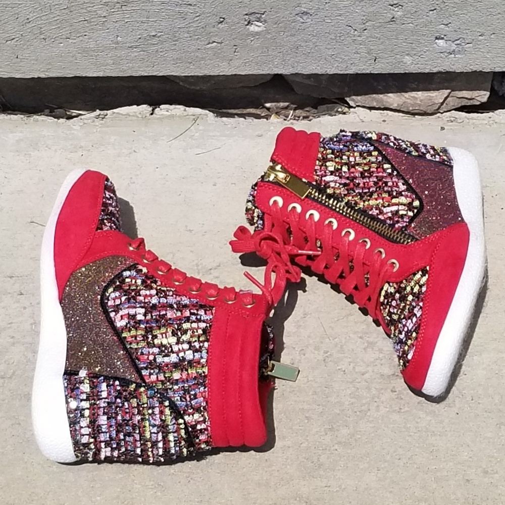 🔥Dazzling🔥 Sneaker 🔥Wedges - Size 10 Only - Picture 5 of 8